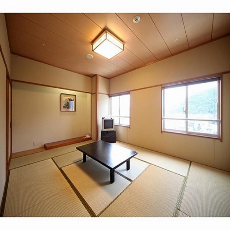 Echizen  Hotel Crown Hills Takefu מראה חיצוני תמונה