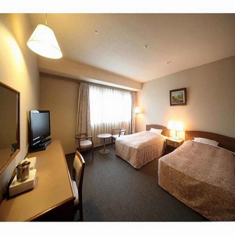 Echizen  Hotel Crown Hills Takefu מראה חיצוני תמונה
