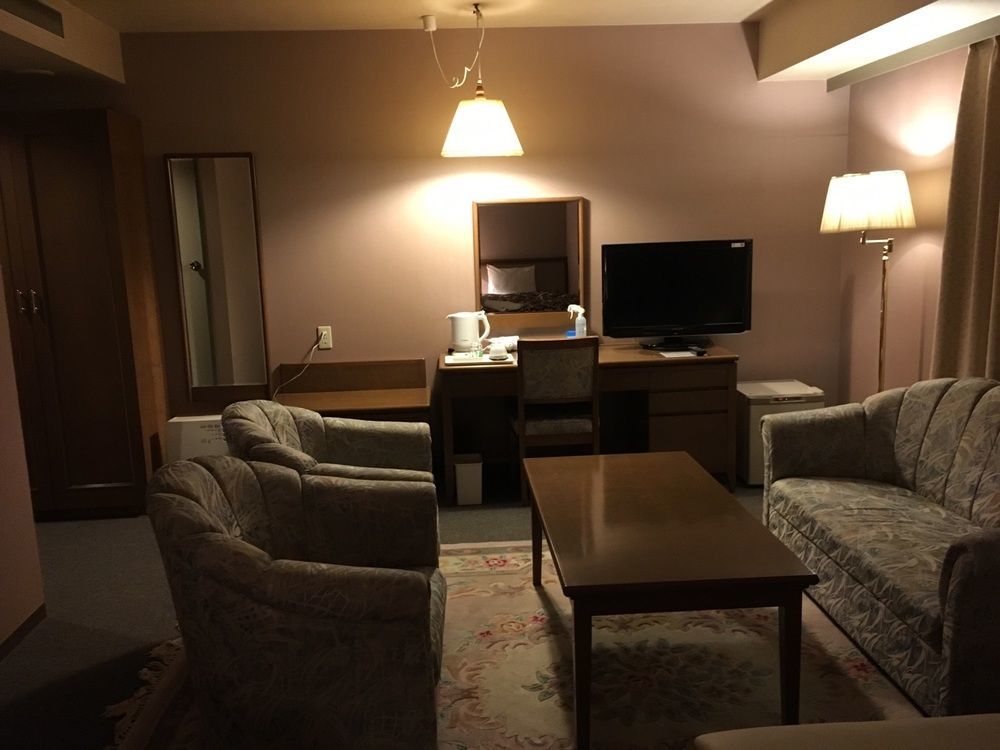 Echizen  Hotel Crown Hills Takefu מראה חיצוני תמונה